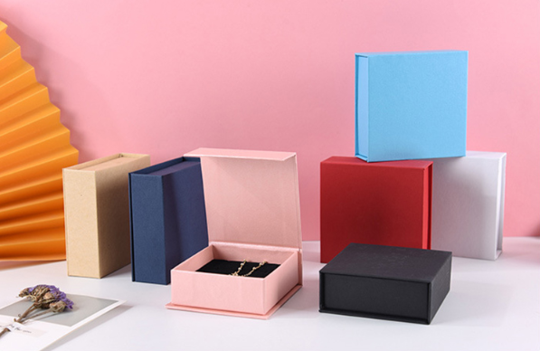 custom luxury magnetic paper foldable gift red wine box