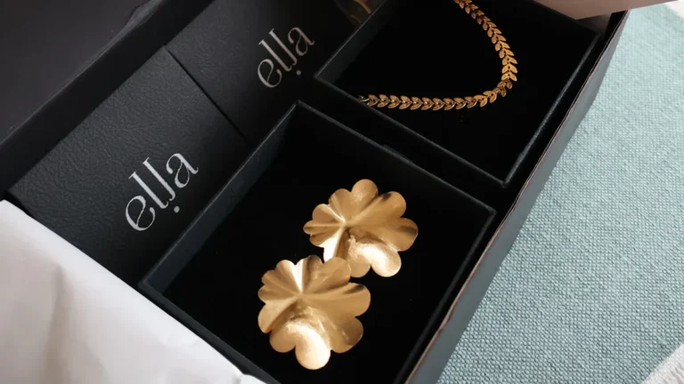 10 Trends in Luxury Jewelry Packaging Design for 2026