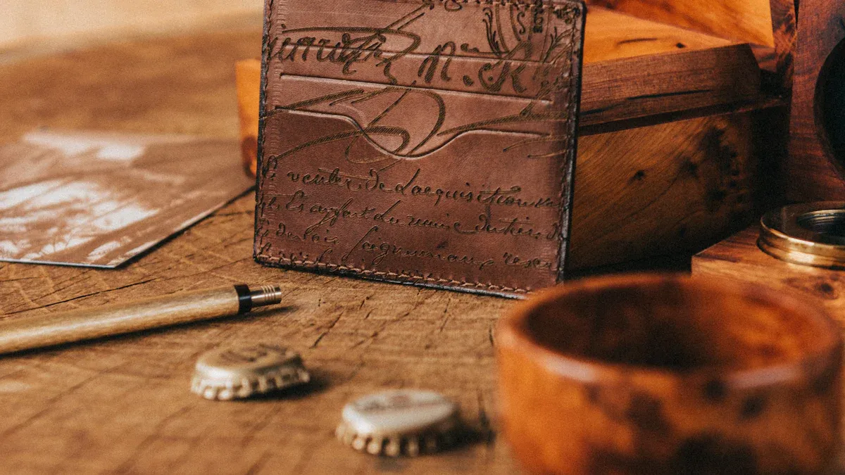 Personalized Jewelry Packaging: Why Customization is the Future 1 Personalized Jewelry Packaging: Why Customization is the Future