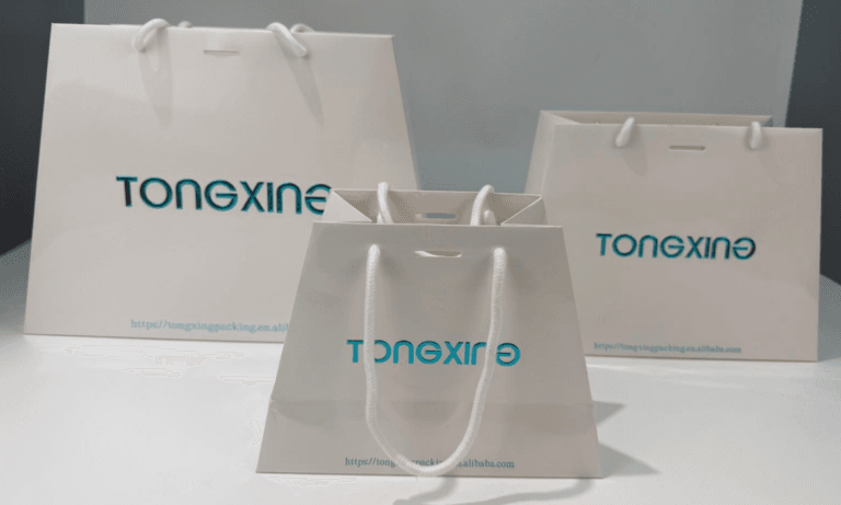 Which luxury jewelry clothing packaging is best for upscale retail in 2026