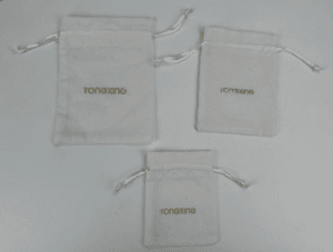 velvet drawstring jewelry pouch supplier