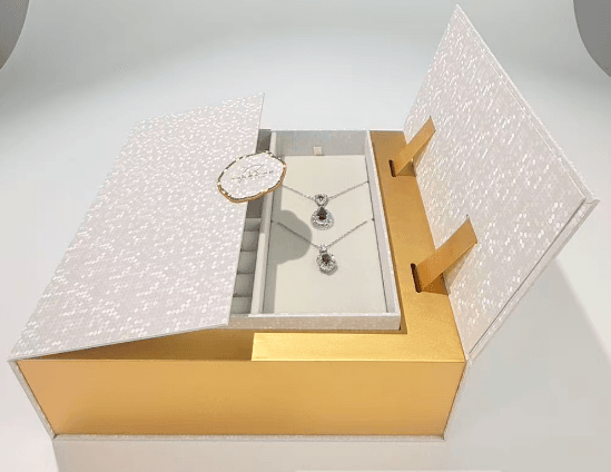 Comparing Popular Jewelry Subscription Boxes in 2026