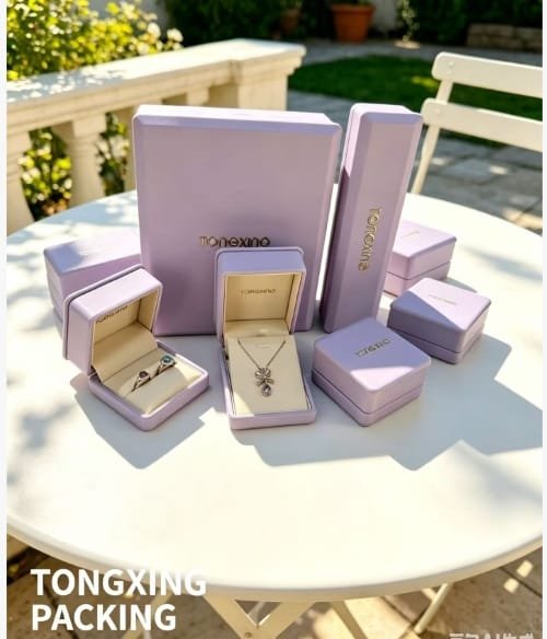 Sustainable Materials in Cardboard Paper Jewelry Boxes