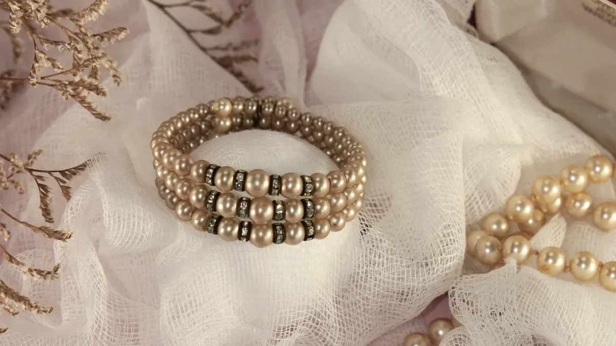 How to Store Jewelry to Prevent Tarnish and Mold